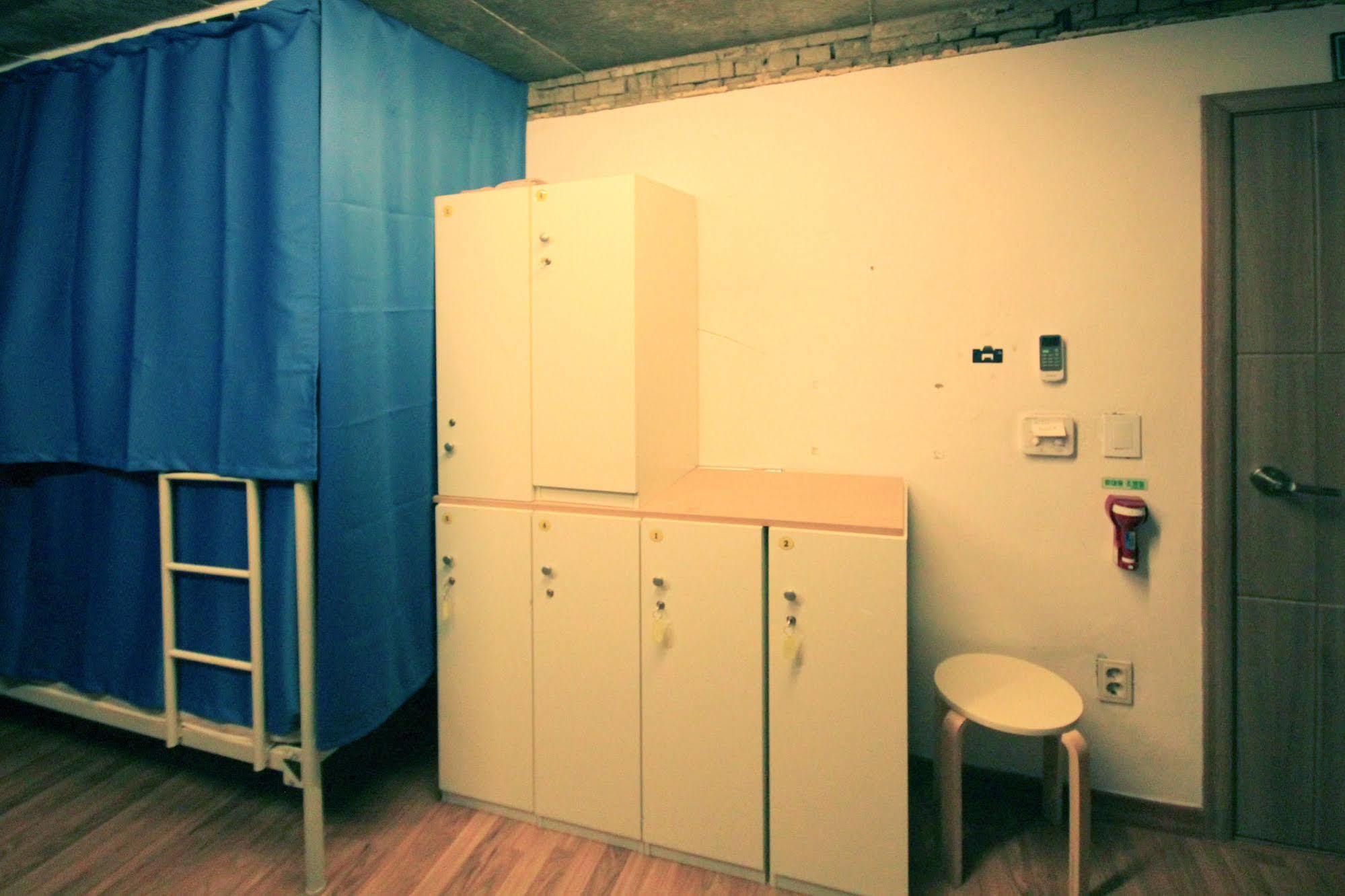 The One Hostel Hongdae In Seoul - Foreigner Only Екстериор снимка